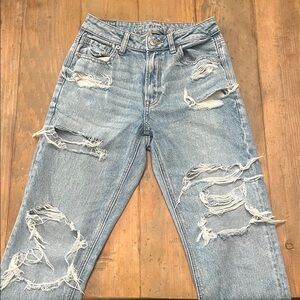 American Eagle Light Wash Jeans